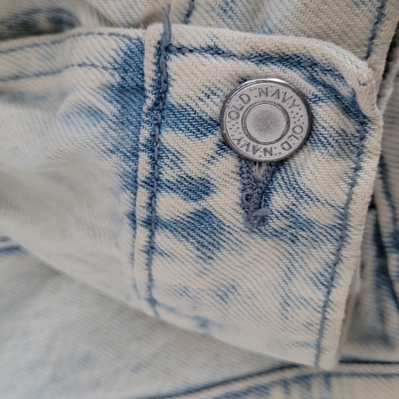 Children light wash Jean Jacket  size Large 10-12 - Picture 3 of 4